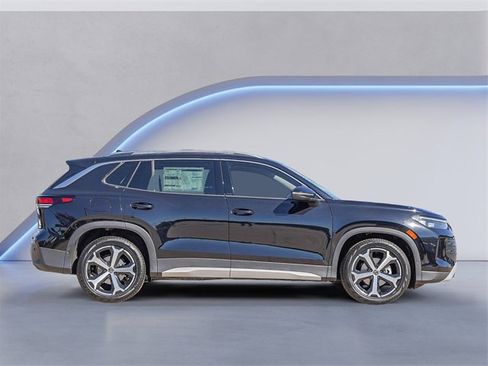 New 2026 Volkswagen Tiguan SE image 4