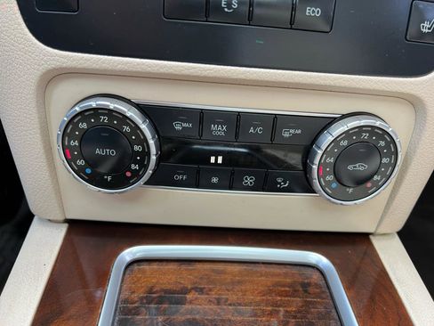 Used 2015 Mercedes-Benz GLK 350 350 4MATIC image 27