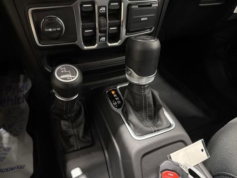 New 2026 Jeep Gladiator Sport AWD/4WD image 28