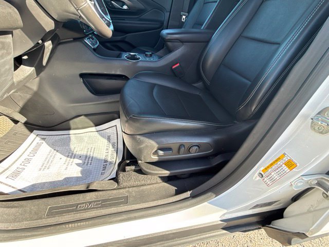 Certified 2022 GMC Terrain SLT w/ Infotainment Package II FWD image 13