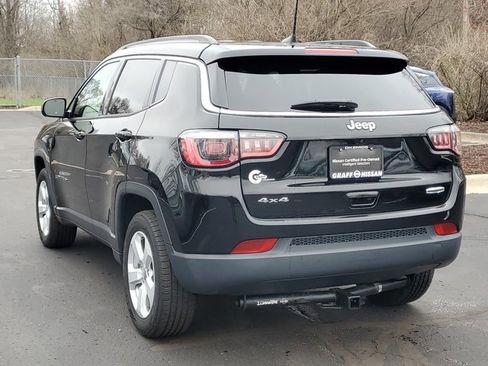 Used 2018 Jeep Compass Latitude w/ Popular Equipment Group image 4