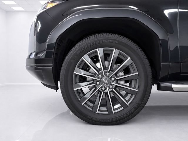 Used 2024 Lexus GX 550 w/ Accessory Package (Z1) AWD/4WD image 7