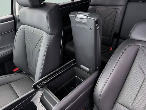 New 2026 Hyundai Santa Fe SEL FWD image 19