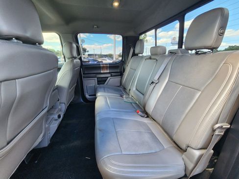 Used 2018 Ford F150 Lariat image 13