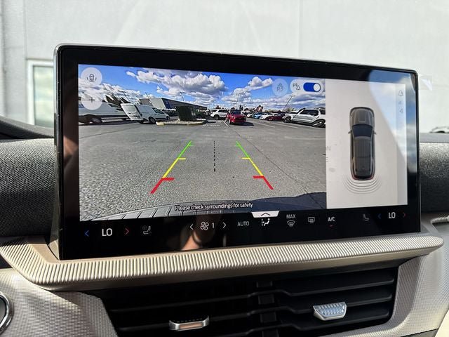 New 2026 Ford Explorer Active w/ Active Comfort Package AWD/4WD image 17
