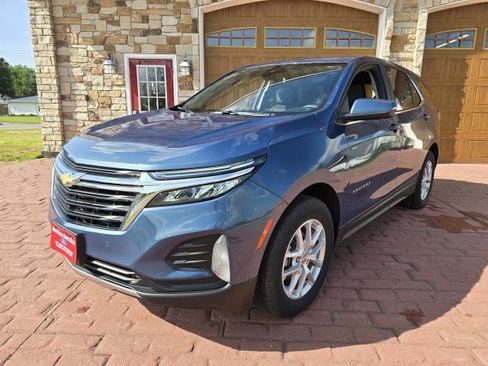 Used 2024 Chevrolet Equinox LT AWD/4WD image 7