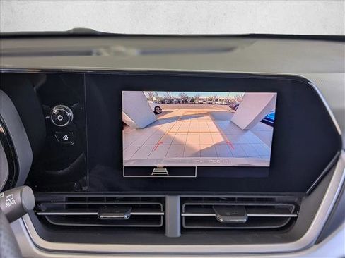 New 2026 Chevrolet Trax RS w/ Sunroof Package FWD image 13