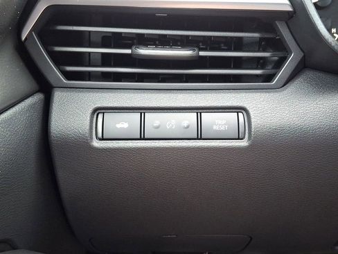 Used 2021 Nissan Altima 2.5 SR w/ SR Premium Package FWD image 23