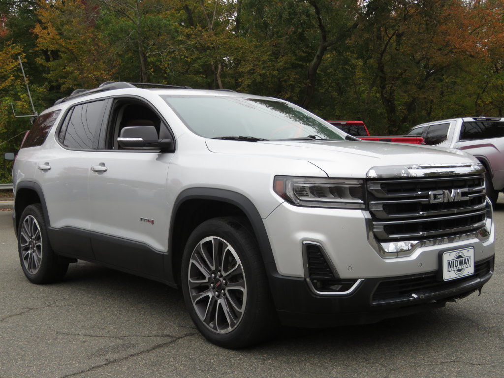 Used 2020 GMC Acadia AT4 w/ Driver Alert Package II AWD/4WD image 3