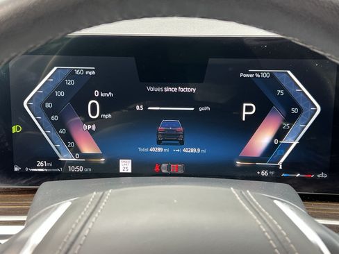 Used 2025 BMW X7 xDrive40i AWD/4WD image 15