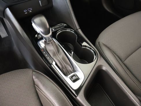 Used 2024 Buick Encore GX Preferred FWD image 7
