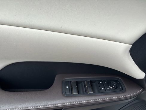 Certified 2025 Lexus RX 350 Premium Plus w/ Accessory Package (Z1) FWD image 10