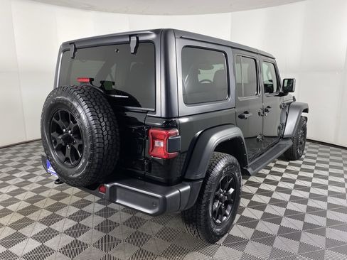 Used 2022 Jeep Wrangler Unlimited Sport image 7