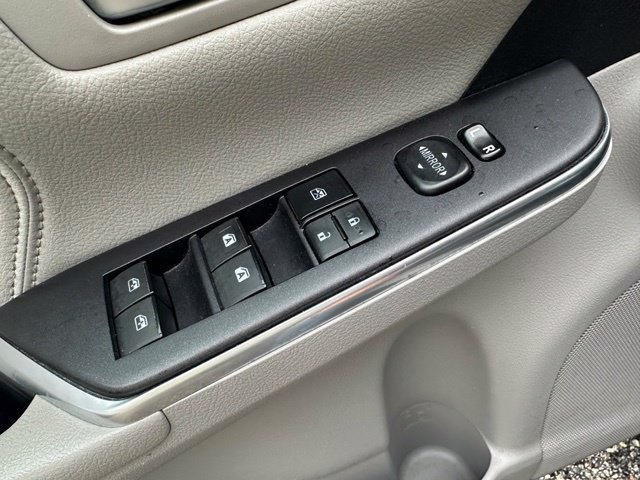 Used 2016 Toyota Camry XLE FWD image 23