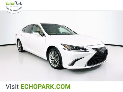 Used 2020 Lexus ES 350 w/ Luxury Package