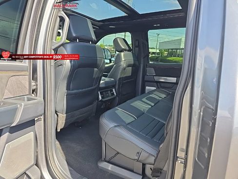 Used 2024 Ford F350 Platinum w/ FX4 Off-Road Package AWD/4WD image 22