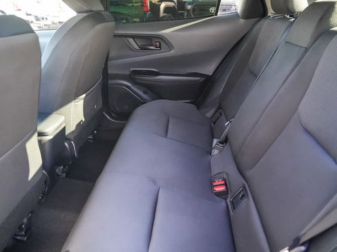 Used 2024 Toyota Prius LE FWD image 18