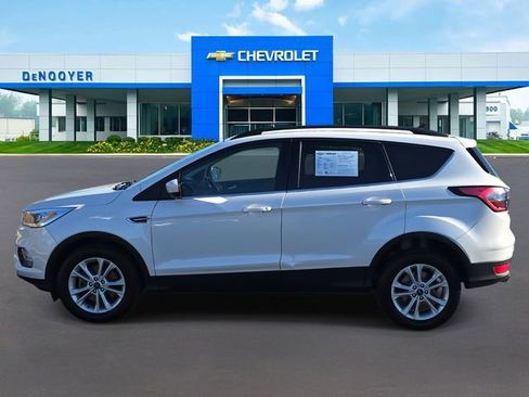 Used 2018 Ford Escape SEL image 8