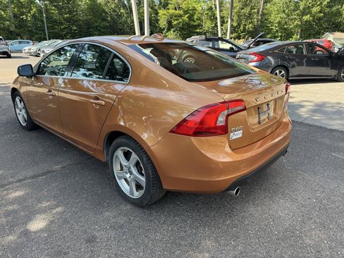 Used 2013 Volvo S60 T5 AWD/4WD image 3
