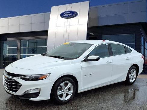 Used 2023 Chevrolet Malibu LT FWD image 4