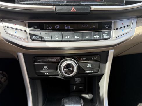 Used 2015 Honda Accord EX-L image 25