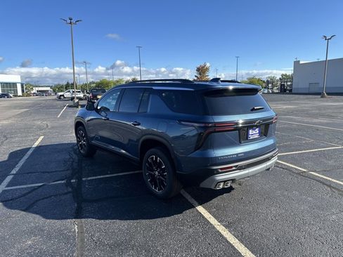 New 2026 Chevrolet Traverse LT w/ Sun and Wheel Package image 7