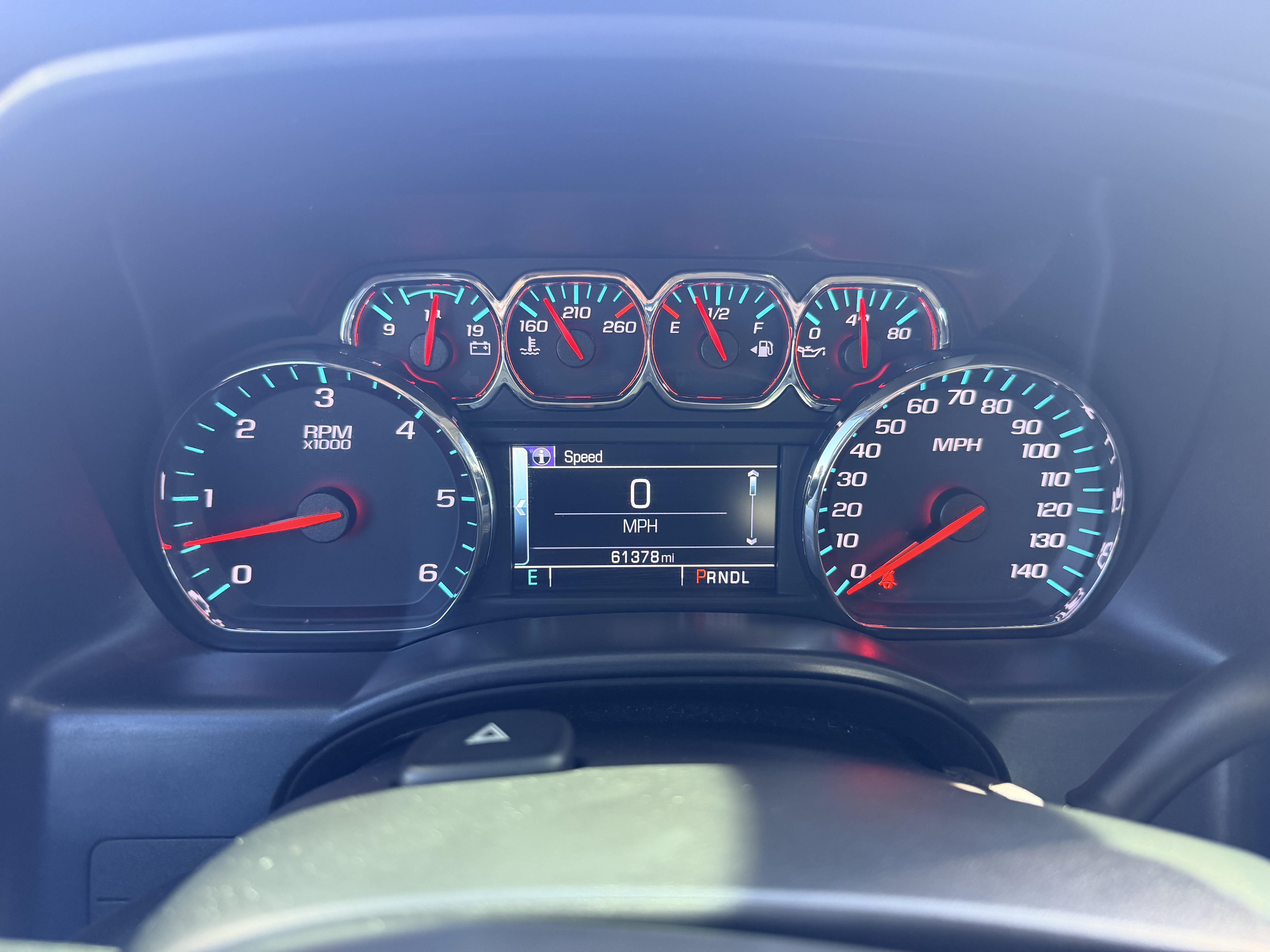 Used 2018 Chevrolet Silverado 1500 LT w/ All Star Edition AWD/4WD image 14