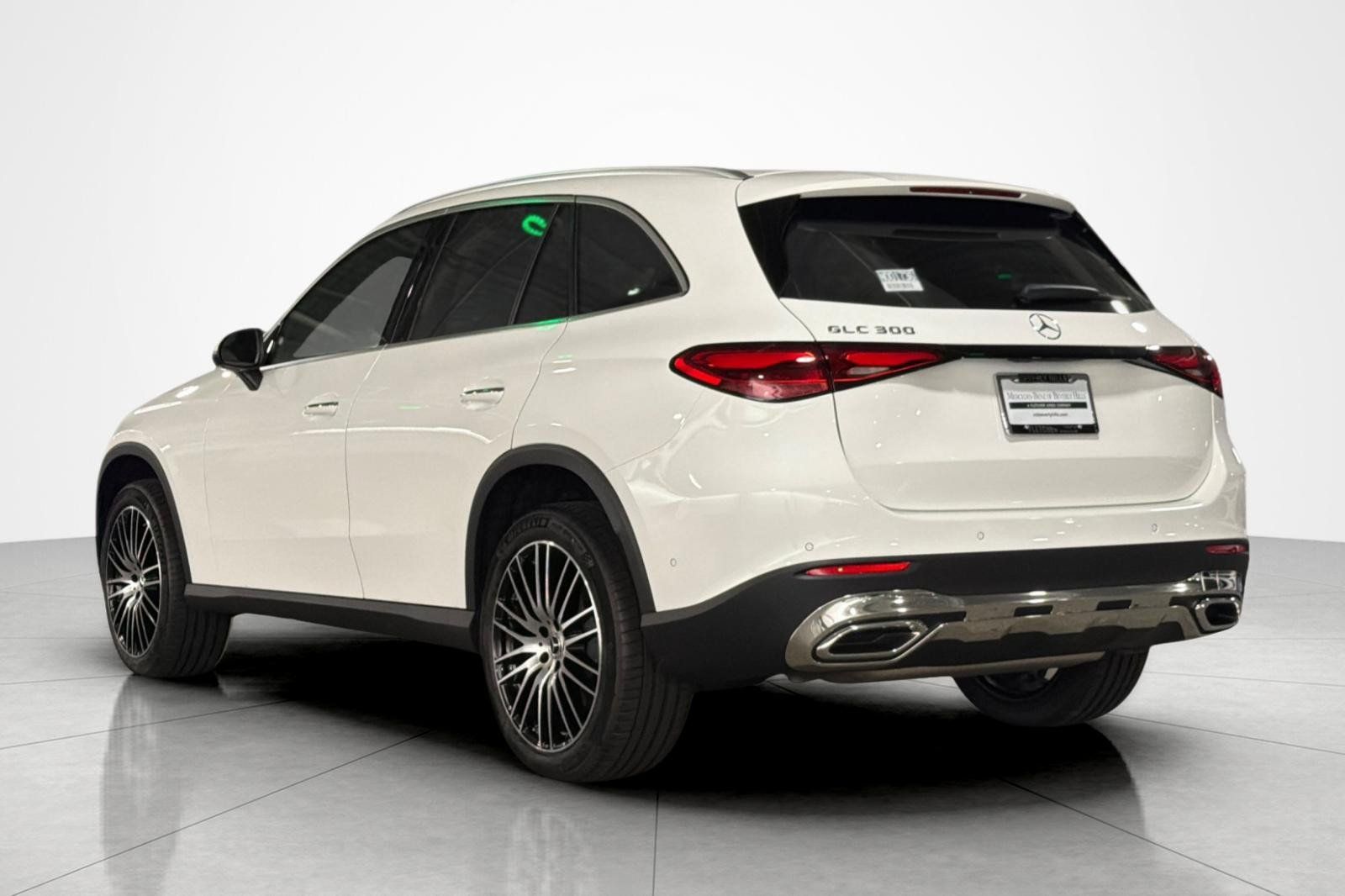 New 2026 Mercedes-Benz GLC 300 image 3