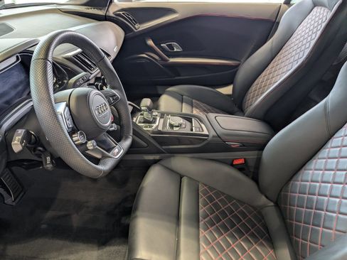 Used 2023 Audi R8 V10 performance image 20