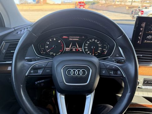 Used 2021 Audi Q5 2.0T Premium w/ Convenience Package image 31