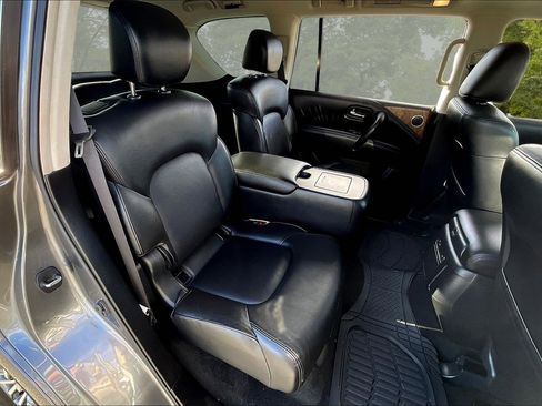 Used 2021 Nissan Armada SL w/ Captain's Chairs Package image 27