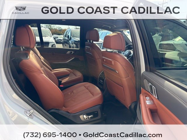 Used 2024 BMW X7 xDrive40i w/ Executive Package AWD/4WD image 8