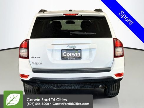 Used 2017 Jeep Compass Sport w/ Power Value Group AWD/4WD image 13