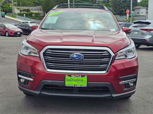 Used 2022 Subaru Ascent Limited w/ Technology Package AWD/4WD image 2