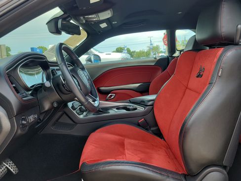 Used 2021 Dodge Challenger R/T Scat Pack RWD image 14