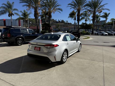 Certified 2026 Toyota Corolla LE image 27