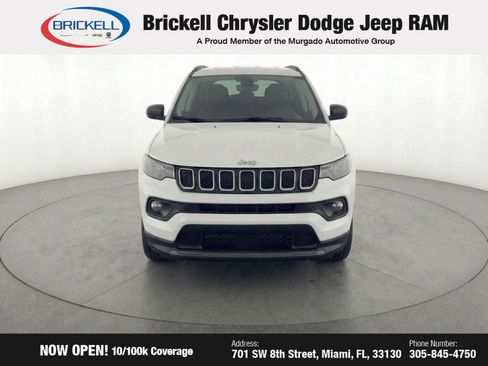 Used 2025 Jeep Compass Latitude image 45