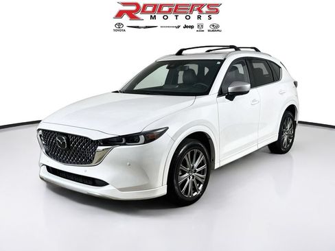 Used 2024 MAZDA CX-5 Signature AWD/4WD image 3