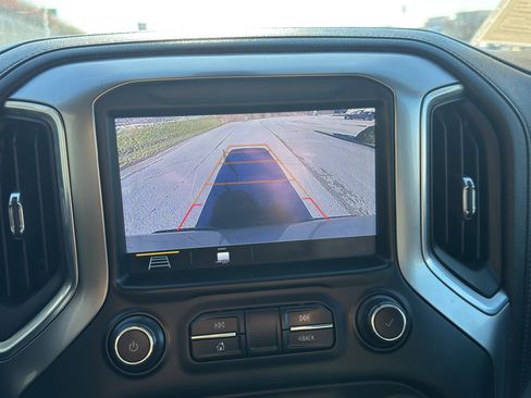 Used 2019 Chevrolet Silverado 1500 LT Trail Boss image 30