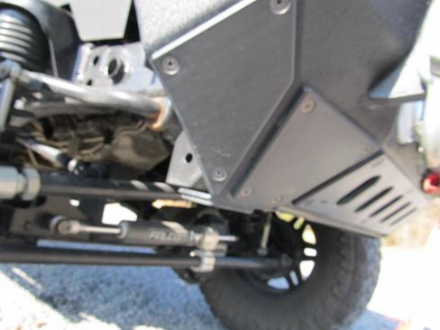 Used 2016 Jeep Wrangler Unlimited Rubicon w/ Connectivity Group image 56