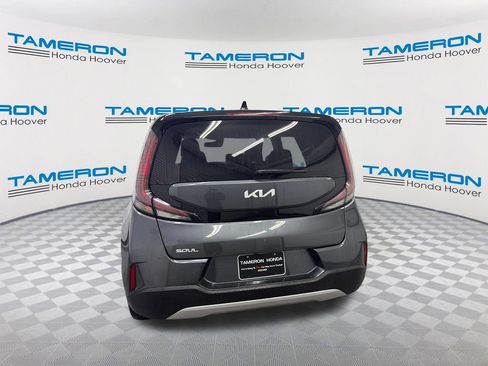 Used 2024 Kia Soul LX w/ Option Group 015 FWD image 4
