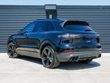 Certified 2022 Porsche Cayenne image 3