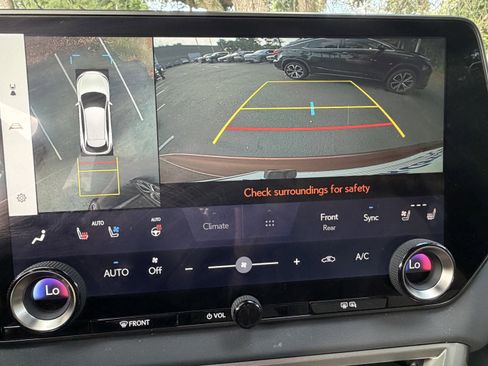 Used 2024 Lexus RX 350 FWD w/ Convenience Package image 25
