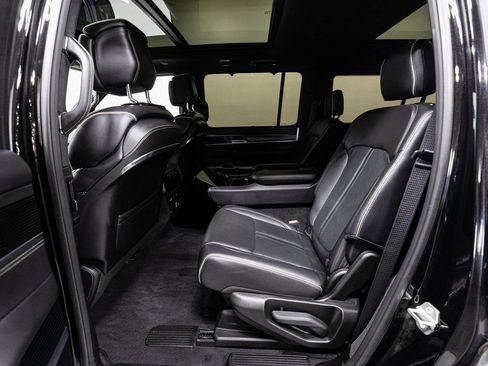 Used 2023 Jeep Grand Wagoneer Series II w/ Quick Order Packagew 28T image 25