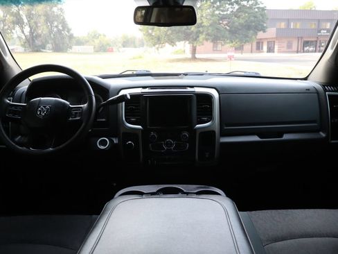 Used 2018 RAM 2500 SLT w/ Protection Group AWD/4WD image 16