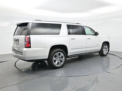 Used 2020 GMC Yukon XL Denali w/ Open Road Package image 7