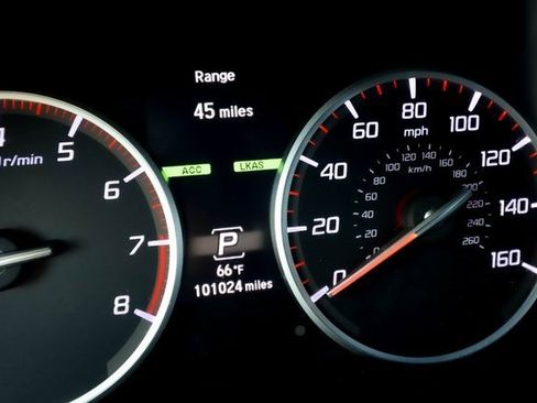 Used 2019 Acura ILX image 5