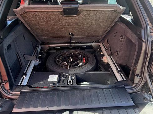 Used 2007 BMW X5 4.8i image 9