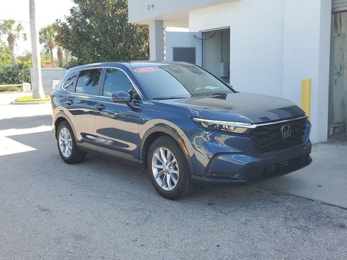Used 2025 Honda CR-V EX-L image 2