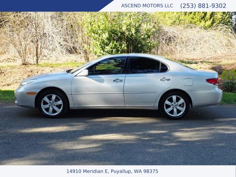 Used 2005 Lexus ES 330 image 2